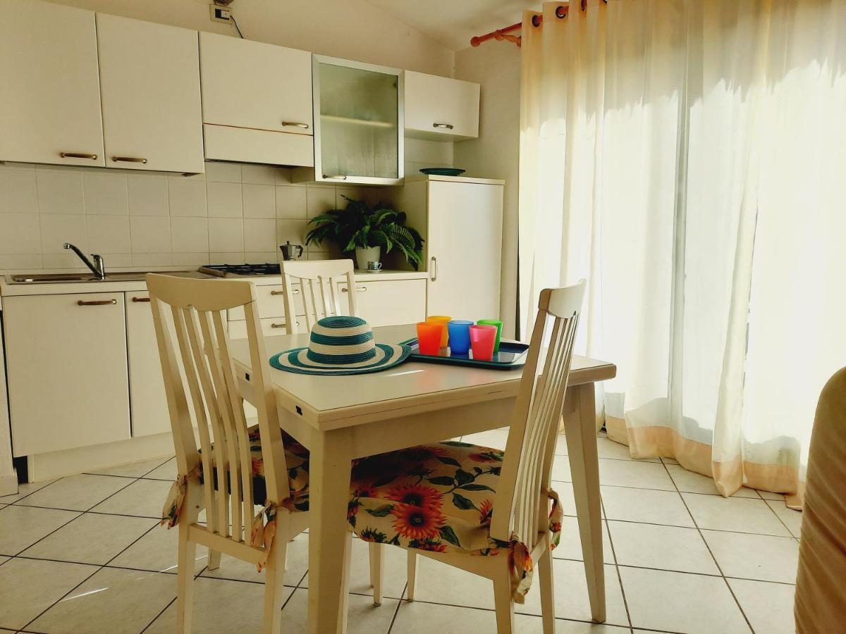 Apartamento La Residenza del Porto Santa Teresa Gallura Habitación foto